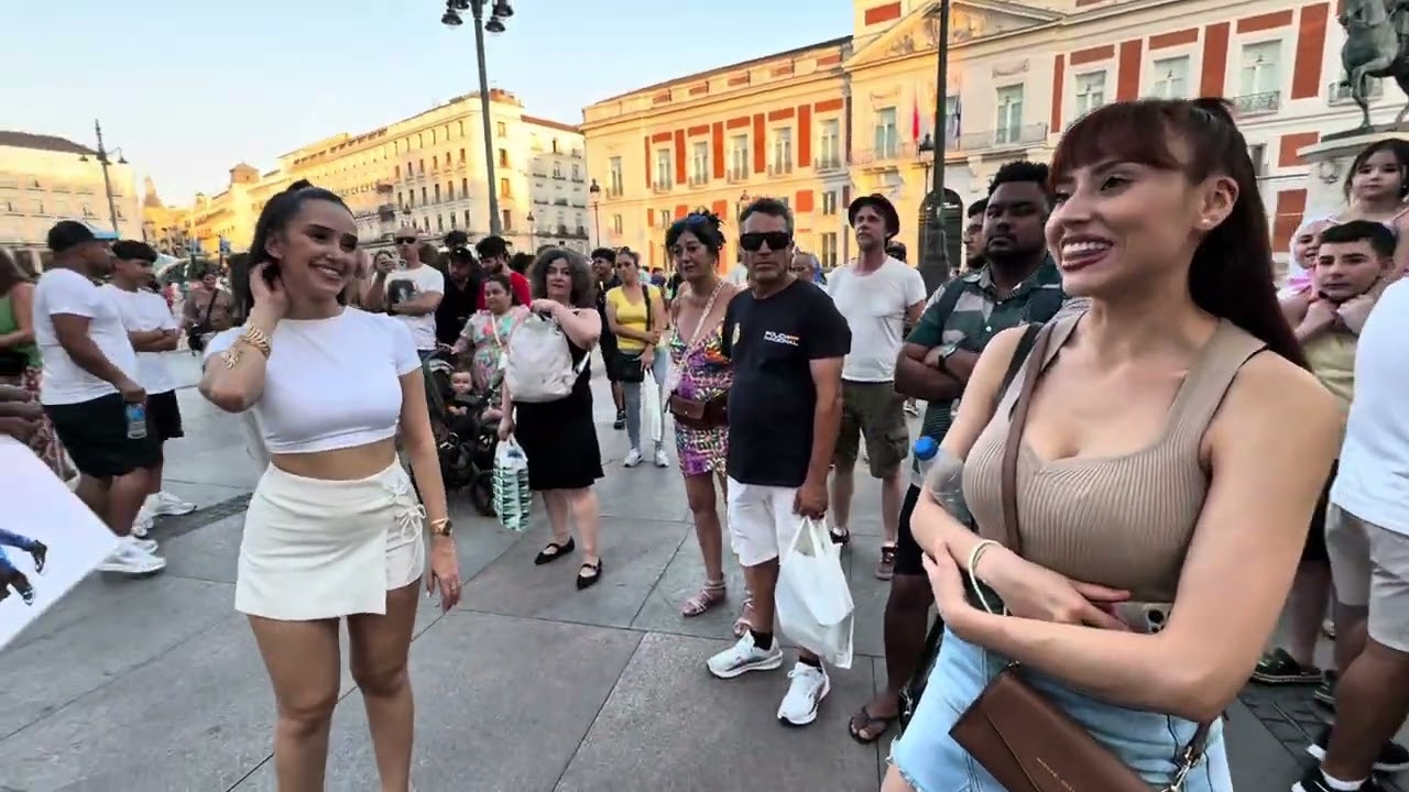 ”¡Imposible  No Mirar! El Arte de Bailar de esta   Te Dejará Loco”  SALSA
