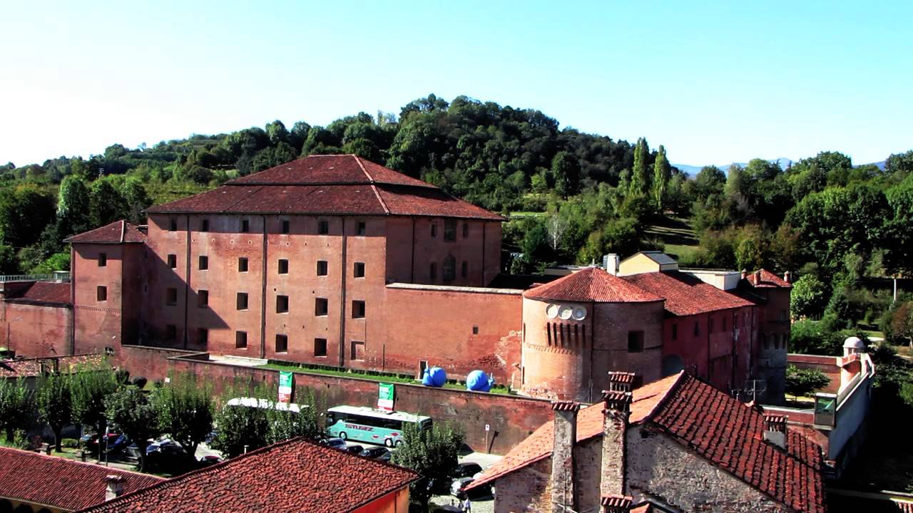 Saluzzo,la bella ai piedi del Monviso