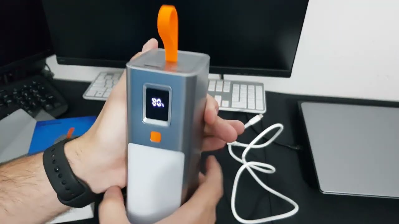 Bateria externa pe care trebuie neaparat sa o ai ! 100W si 40000mAh !