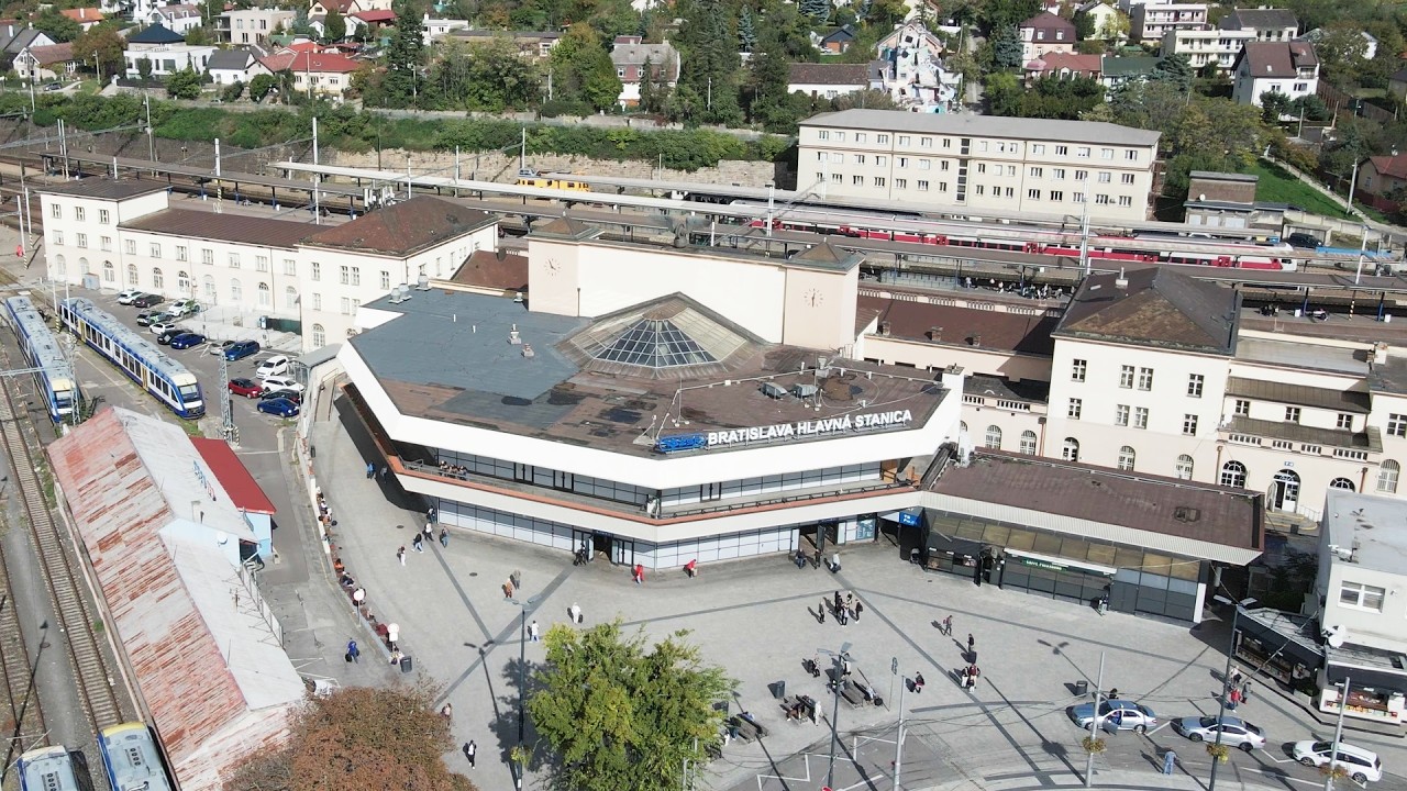 OPRAVUJEME HLAVNÚ STANICU
