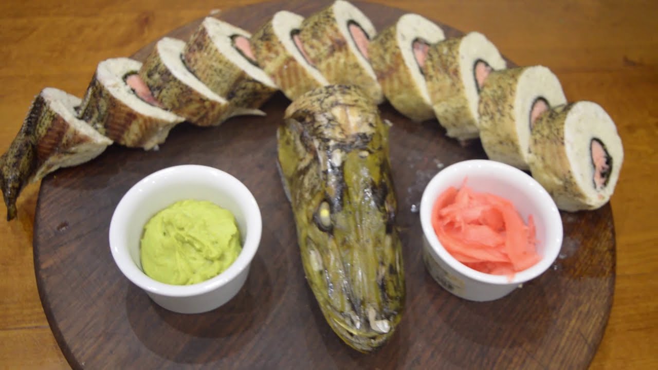 РЫБА в ДУХОВКЕ. Фаршированная щука. и мясо и рыба.