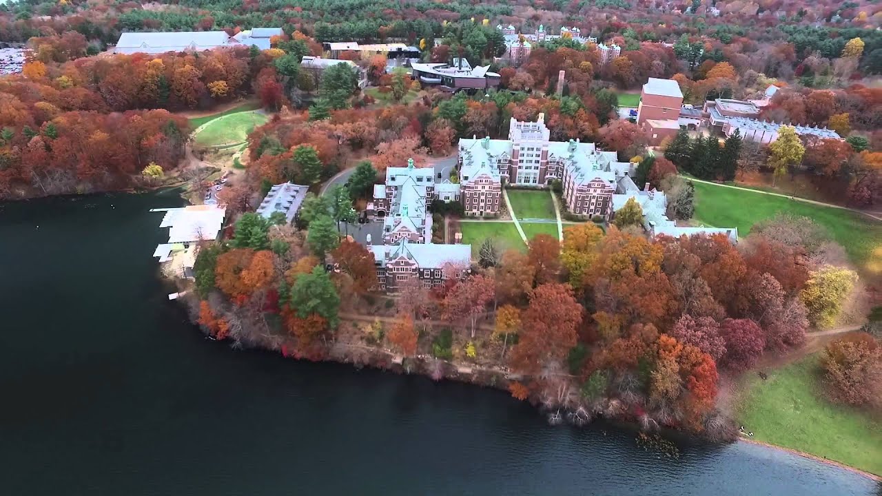 Wellesley College in Autumn, Drone Footage (Full Flight)