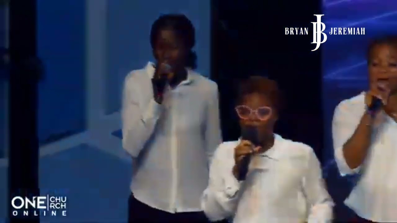 POWERFUL WORSHIP SESSION🔥🔥🔥 WITH JOY BY DUNSIN OYEKAN.