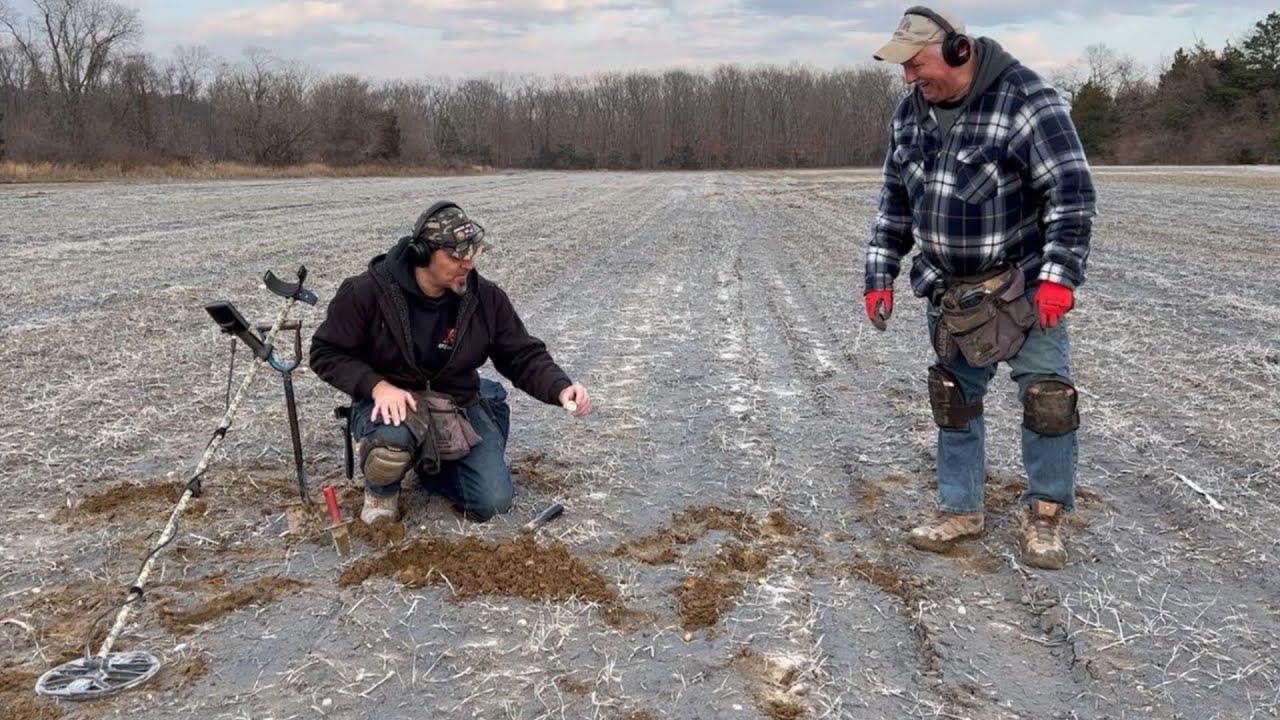 Silver Sleighers! - Metal Detecting Old Silver Coins & Rare Tokens Before They're Covered in Snow!