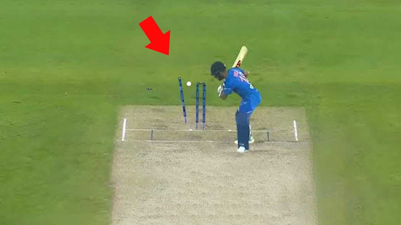 20 Worst Leaves In Cricket Ever 😲