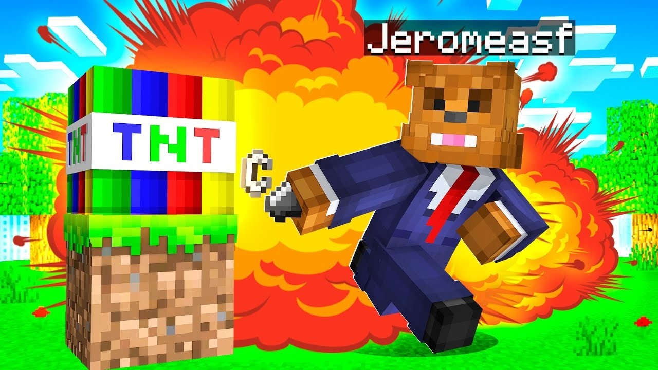 Using OP TNT In Minecraft TNT Wars