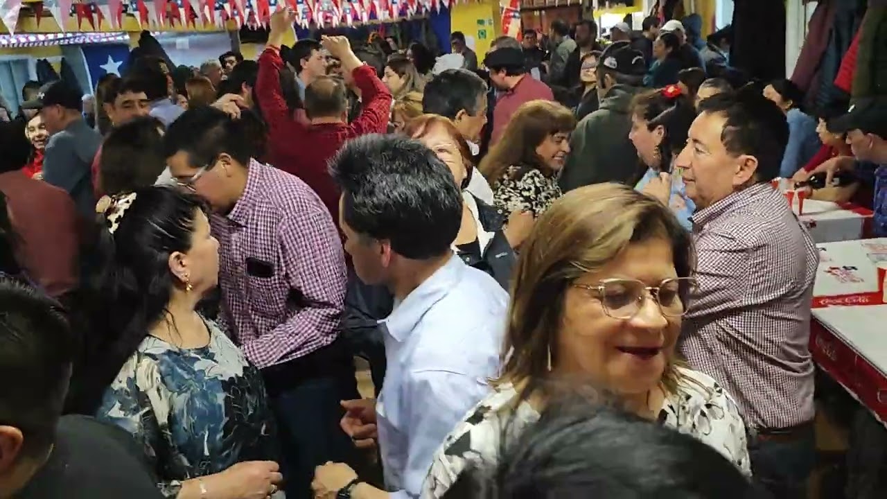 los hermanos Sandoval en calbucanos fonda onde maluco
