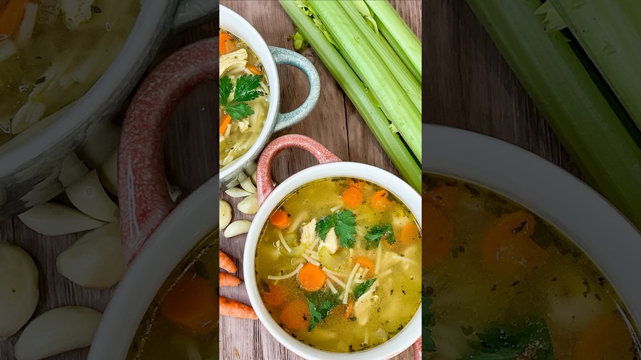 🍲 Traditional Chicken Noodle Soup.