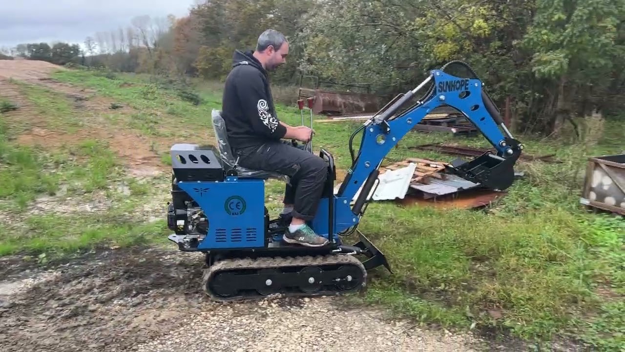 SAS HHO - Mini pelle SP08