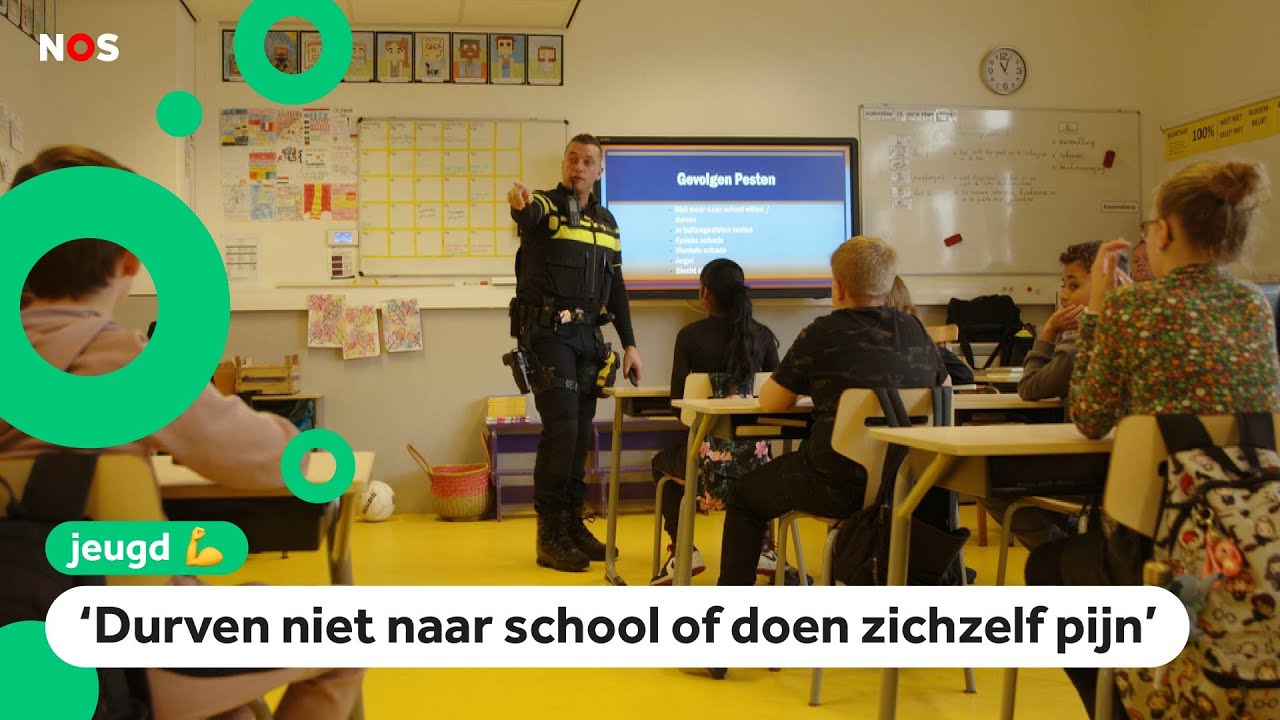 Agent Robin geeft les over online pesten
