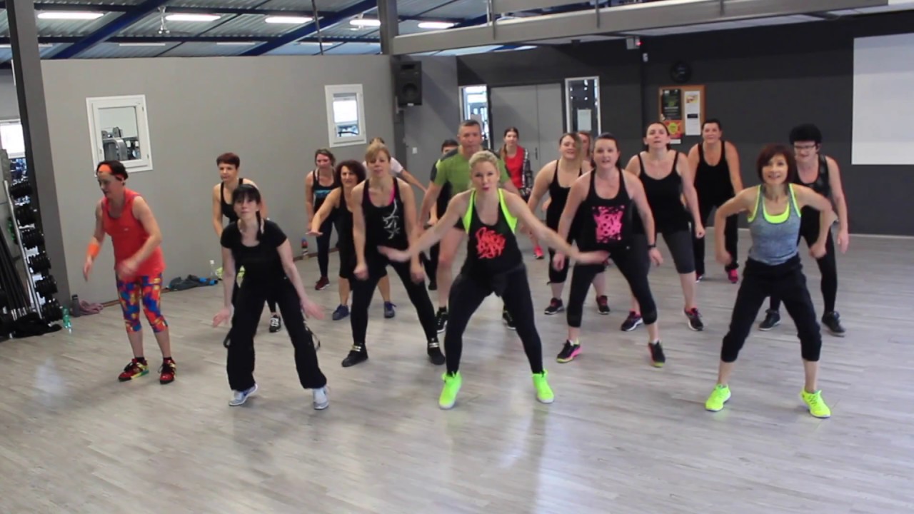 " Fireball " Pitbull ft John Ryan ,  Zumba ® choreo by Steffi ( France )