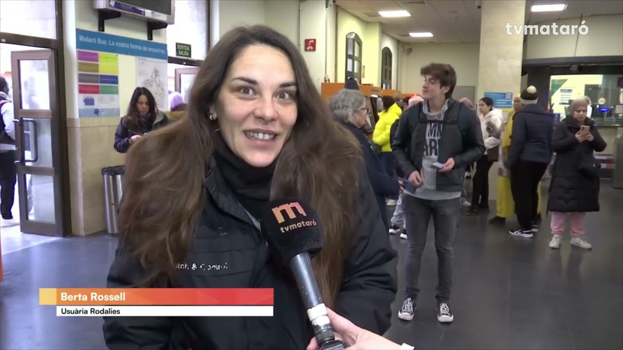 Matí caòtic per la suspensió dels trens de Rodalies