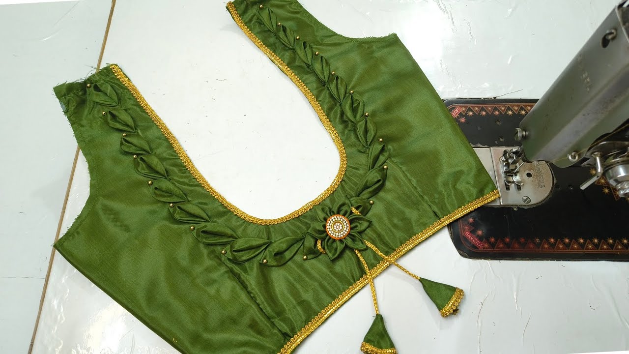 Beautiful and Unique back neck blouse design ✨||cutting ✂️ and stitching full video||blouse design 