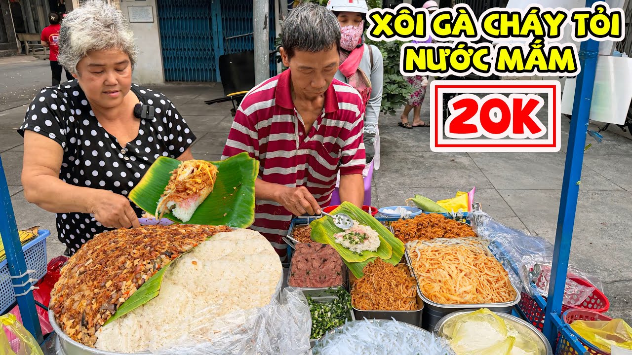 Lộ Diện Bà Trùm Xôi Gà Cháy Tỏi Nước Mắm 20K Truyền Nghề Cho 2 Con Bán Siêu Đông Khách Nức Tiếng Q11