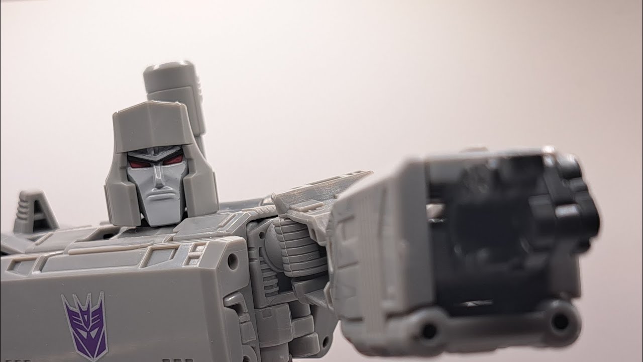 TF:TQ Reviews: Transformers Studio Series 86 Megatron