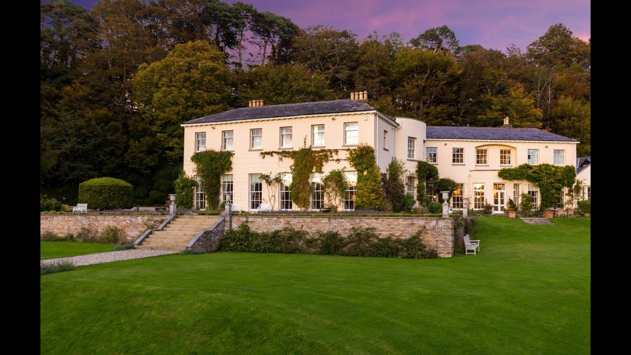 BUSHEY PARK, ENNISKERRY, COUNTY WICKLOW, IRELAND