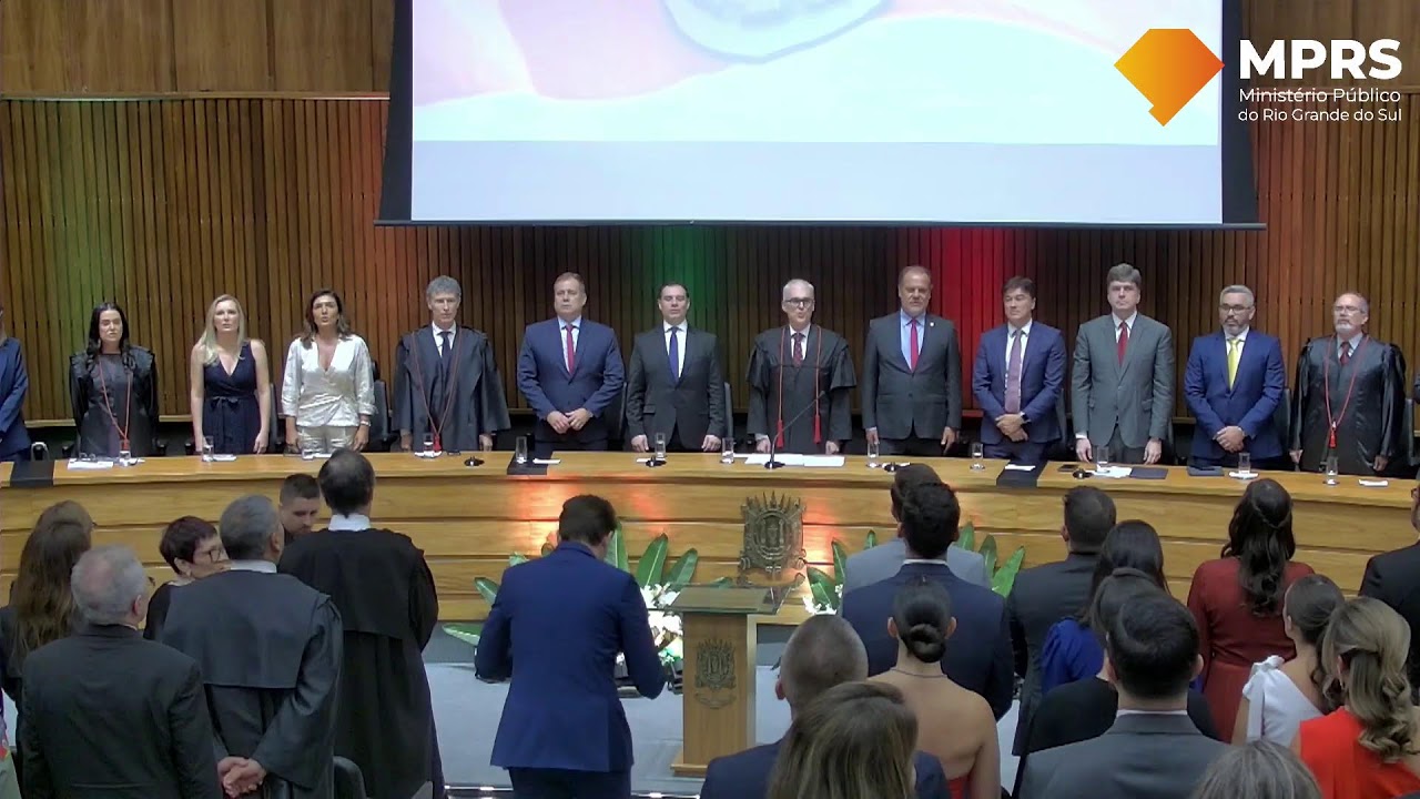 Posse dos novos Promotores de Justiça aprovados no 50º Concurso para  Ingresso à Carreira  do MP/RS