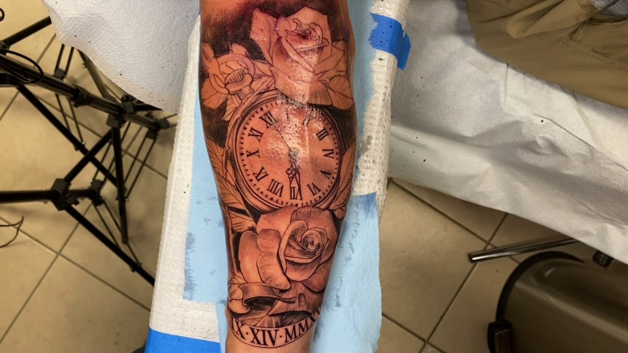Jorge’s roses and clock tattoo