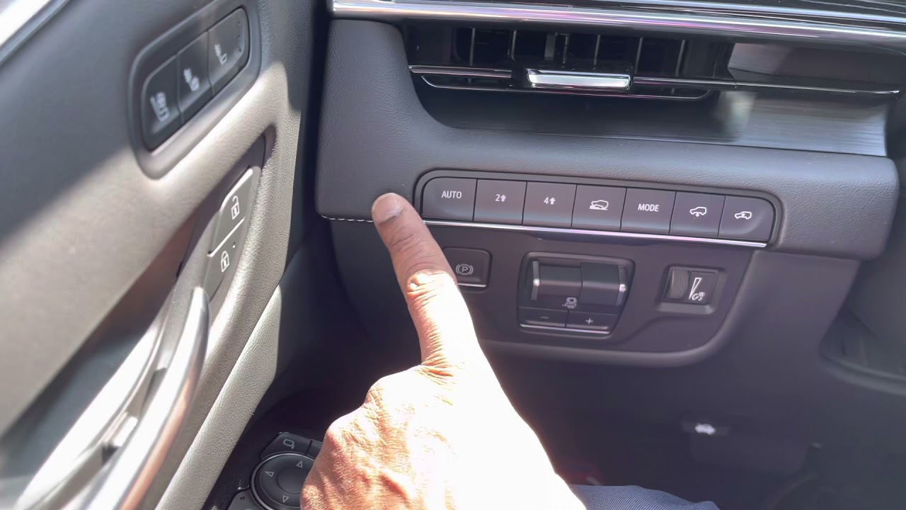 ESCALADE 2021- 2 and 4 wheel drive and Ground Clearance