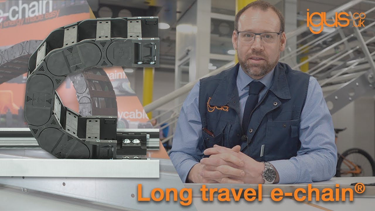 Tips for specifying a centre fixed gliding energy chain system for long travel | igus&reg; UK
