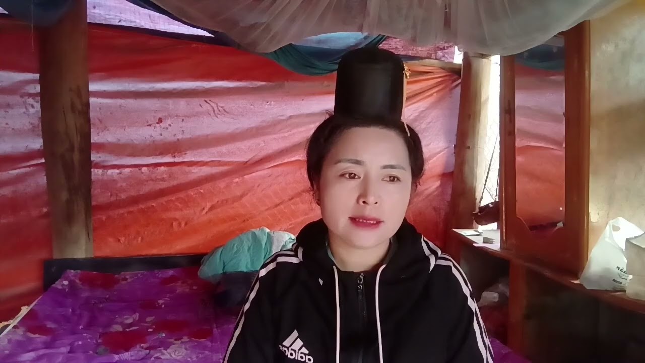 Ngọc Hoa t&ocirc; bai c&ocirc;n chi cướp dản h&ecirc;nh pi noong ơi 