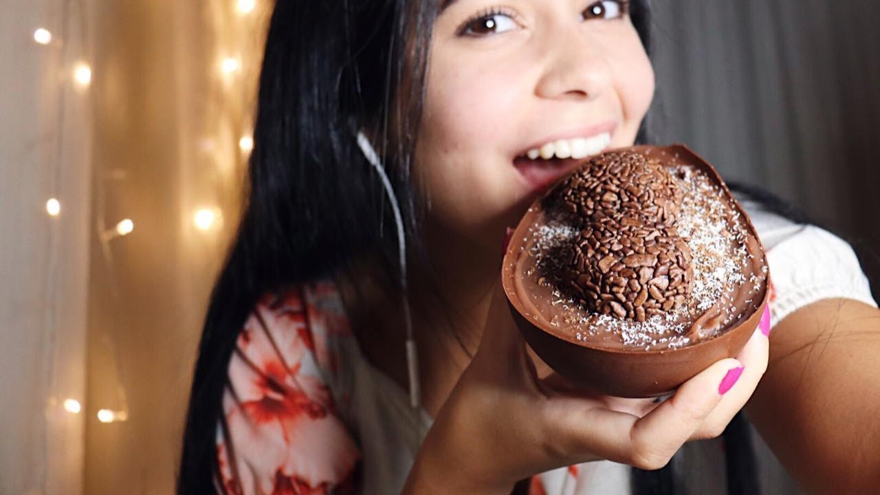 ASMR COMENDO OVO DE PÁSCOA