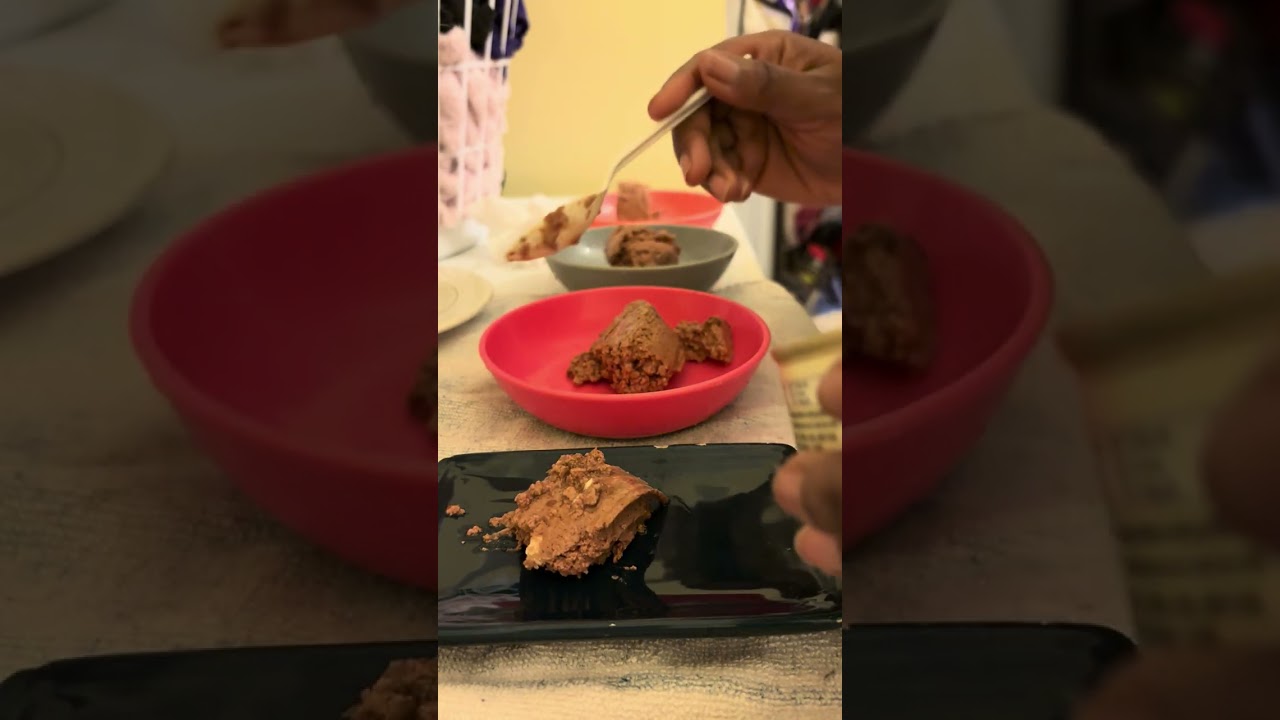 .57 cent a can! Trying a different brand food!Aldi “Heart to Tail”Salmon Pate Entree #Aldi #catfood😻