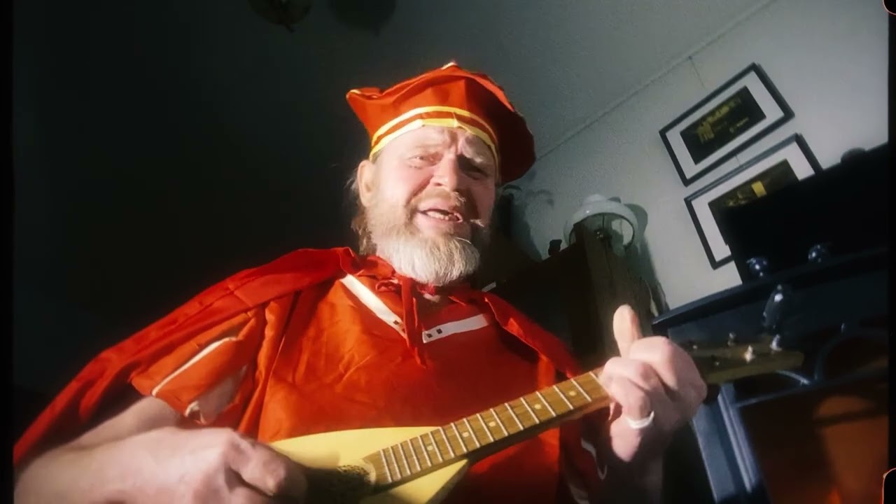 Juha Rikka-Maljanen: LILJA, RUUSU, KIRSIKKAPUU (trad.-Pertsa Reponen)
