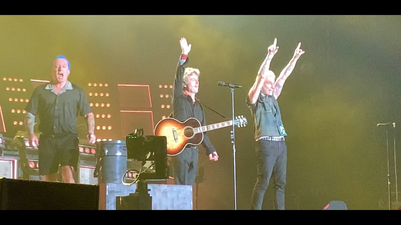 Green Day - Good Riddance (Time of Your Life) - Rogers Centre, Toronto - Aug. 1st , 2024