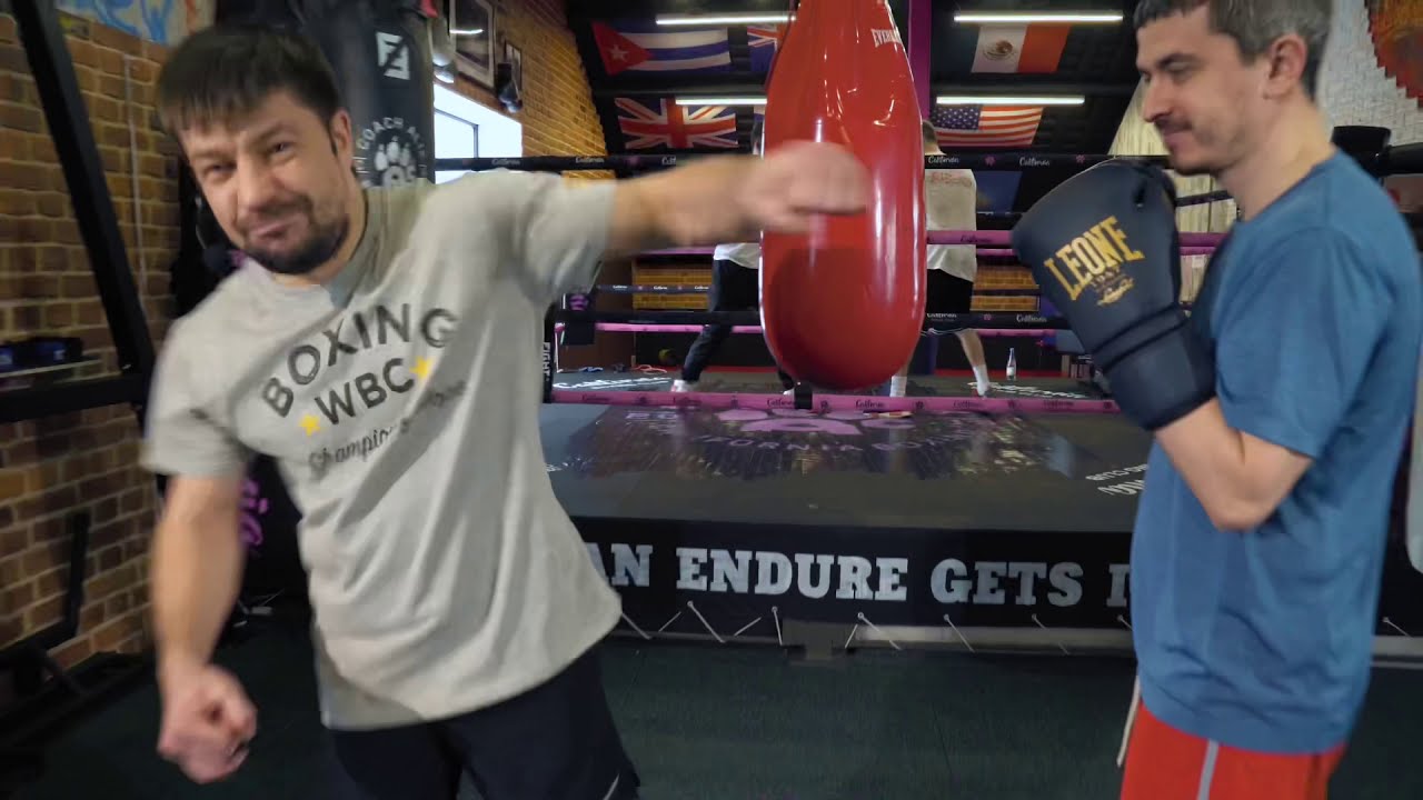 Два лучших способа перехватить атаку и нокаутировать соперника.