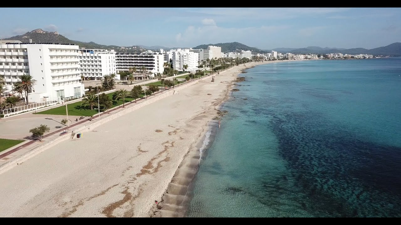 Der Strand von Cala Millor (mit der Drohne)