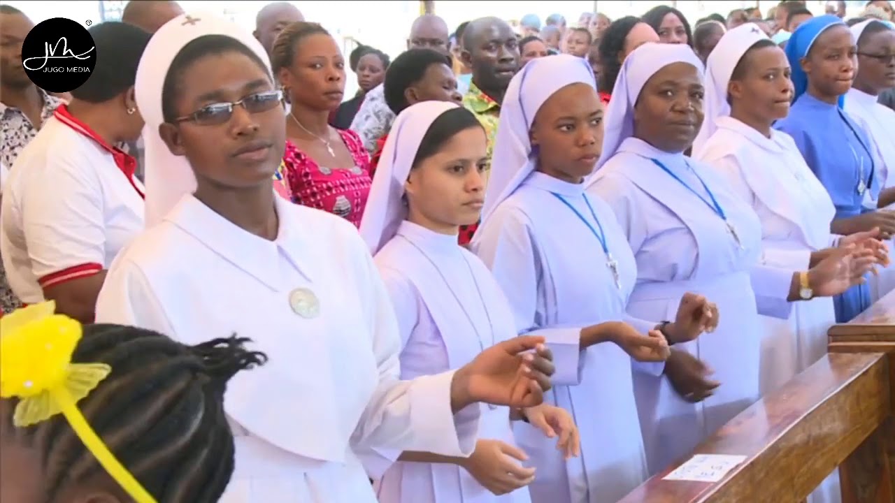 ROHO YA BWANA IMEUJAZA ULIMWENGU - PAROKIA YA ROHO MTAKATIFU, MAJENGO KAHAMA