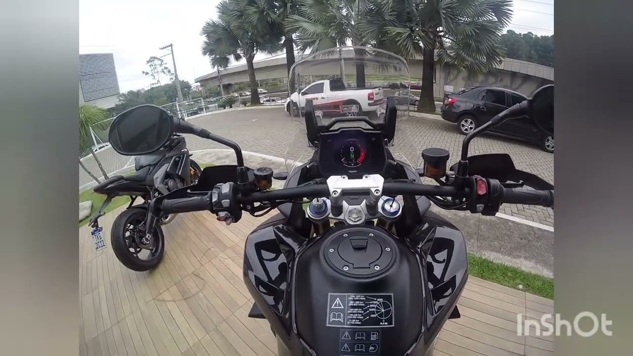 Testando (ride) com Triumph Tiger 1200 Black Edition. 2025