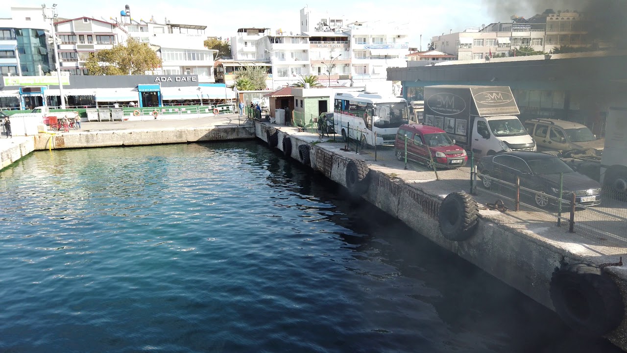 Avşa Adası Ekim 2020 İskeleye Yanaşma
