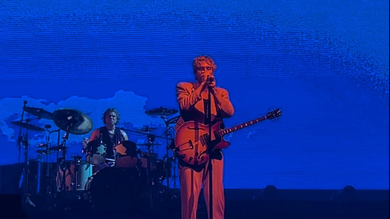 Easy For You To Say (Live) - 5 Seconds of Summer - Unreleased Song (HD)