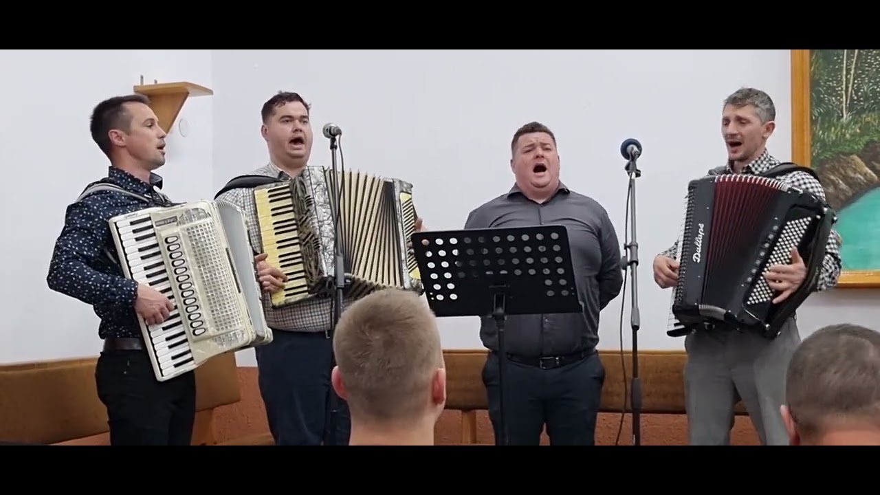 Levi Lucescu, Dănuț Bădiță, Cristi și Dorin ~ Plânge cu amar Petru în grădină...