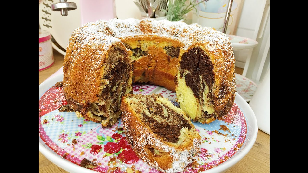 Saftiger Orangen Marmorkuchen