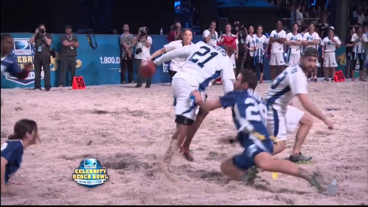 Katharine McPhee @ Celebrity Beach Bowl (2013)