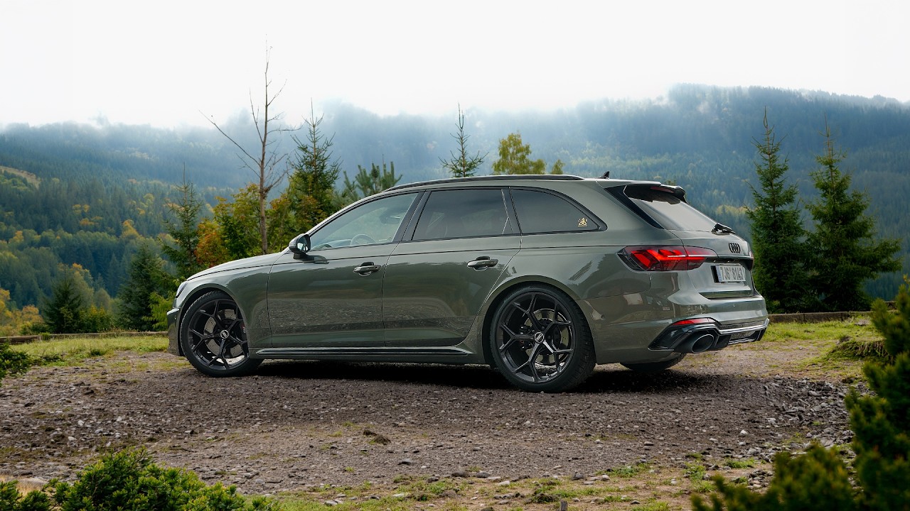 Audi RS4 Competition Plus | Drive & RAW Sound