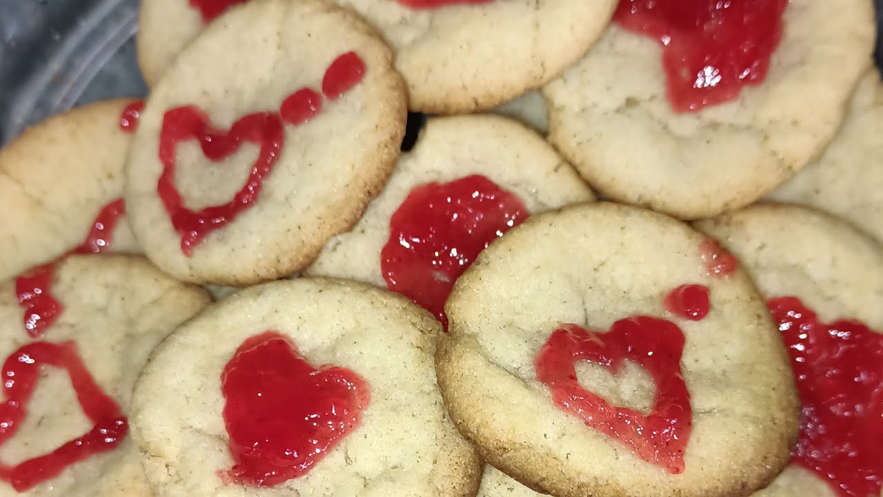 💕 Surprise Your Love with These Cute Heart Cookies!