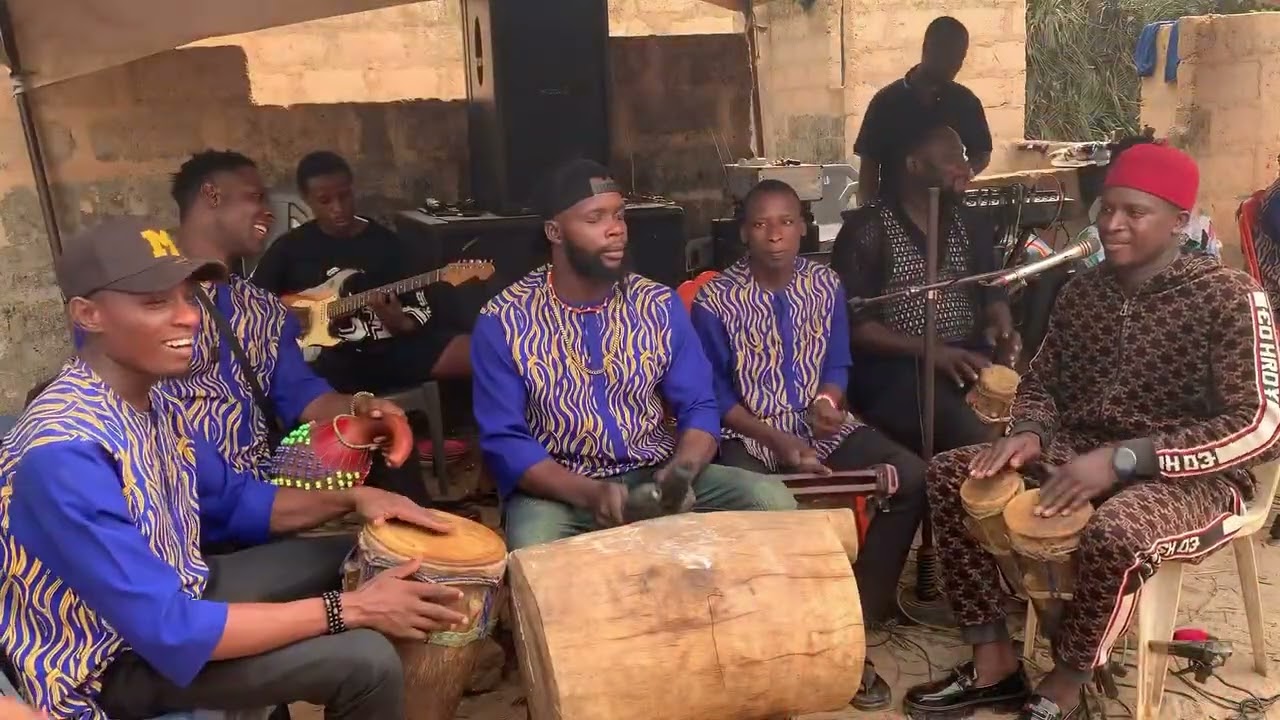 NWAOBILOR NWAM LIVE - IHE ONU ARUM CHORO