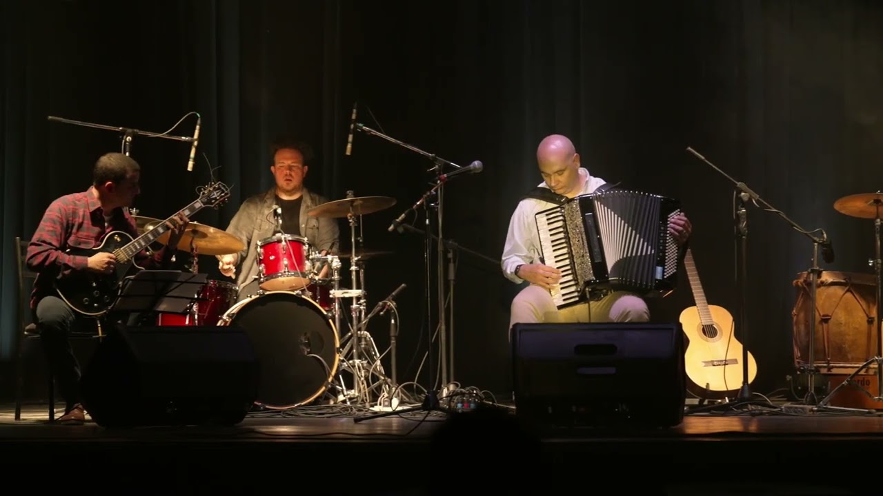 Escualo (Astor Piazzolla) German Fratarcangelli cuarteto en vivo.