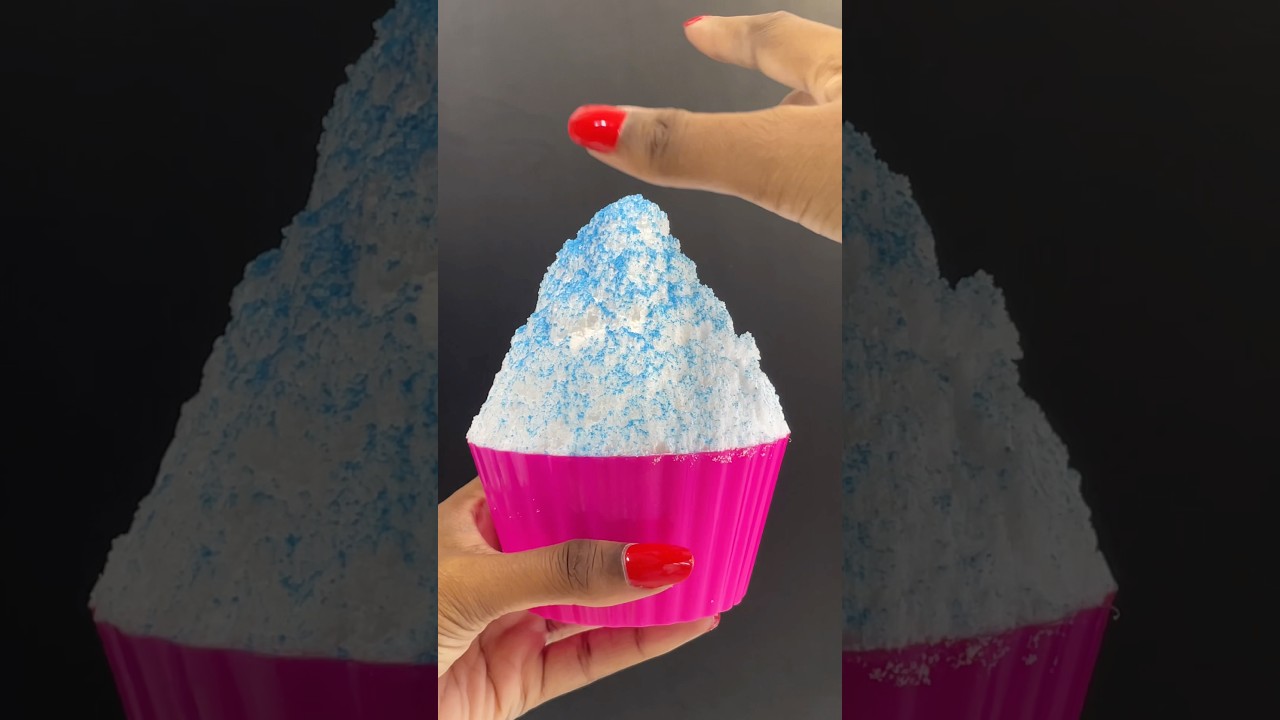 ASMR | Silky Baking Soda | So satisfying #asmr #satisfyingvideo #asmrtingles #asmrbakingsoda #shorts