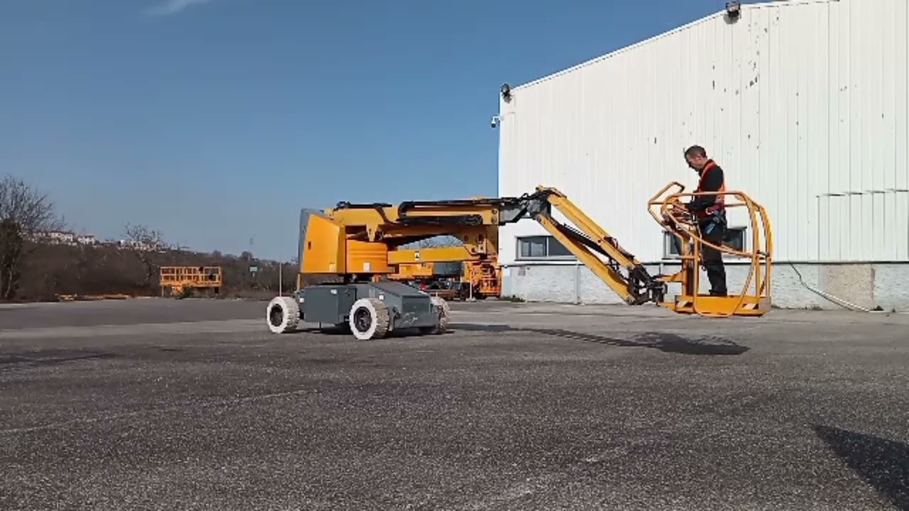 Used Articulated Boom Lift 2007 Haulotte HA15 IP  | equippo.com |