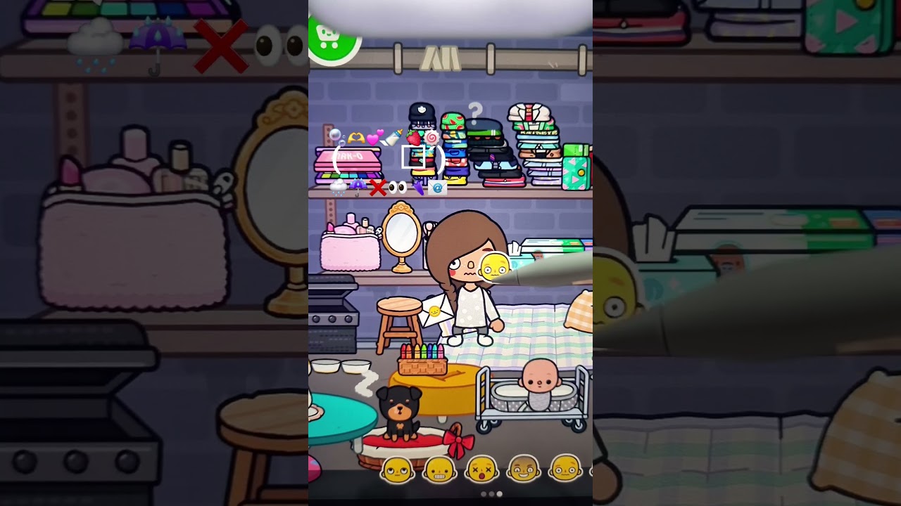 #On a rainy day, my daughter doesn't have an umbrella.#tocaboca 🌂❌️😢