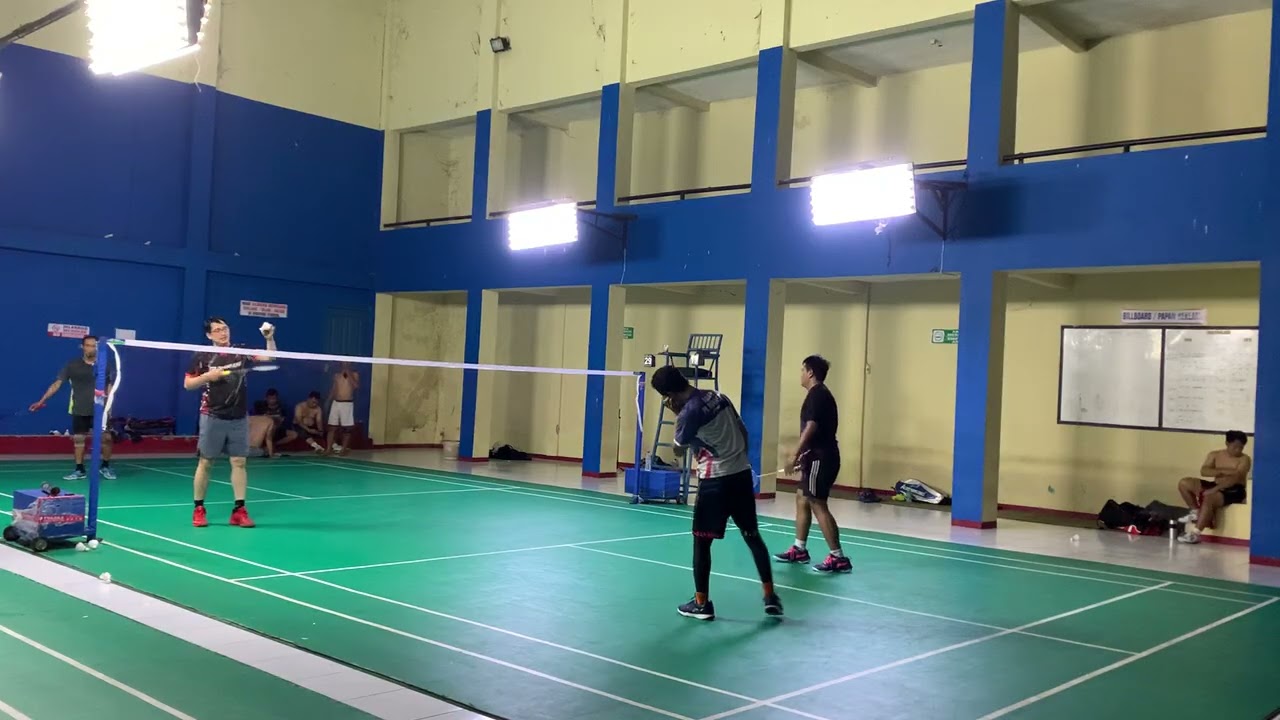NYESEL BGT G NONTON😭, Badminton Sukabumi: bah amar/mas bambang vs pa erik/a pedut. Siapa menang ?