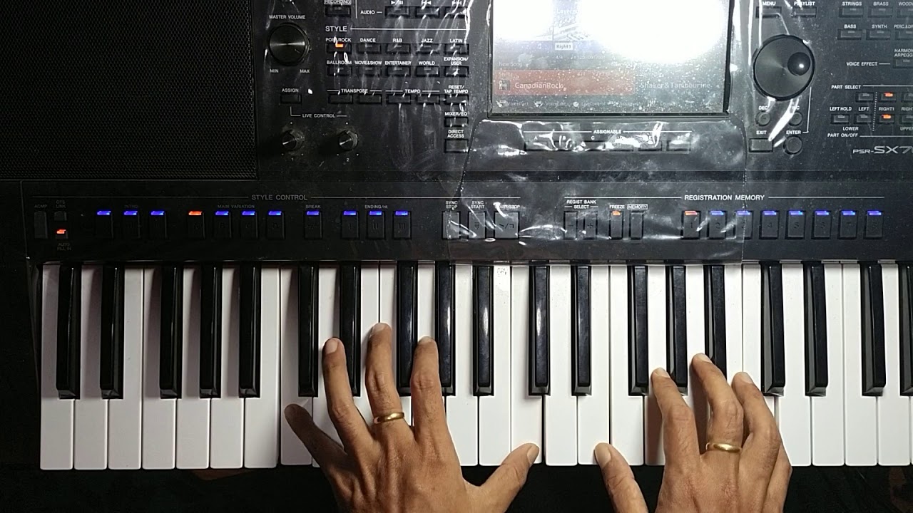 full band မှာ keyboard တီးနည်း ဝိုင်းစုံ မှာ ကီးဘုတ်တီးနည်း
