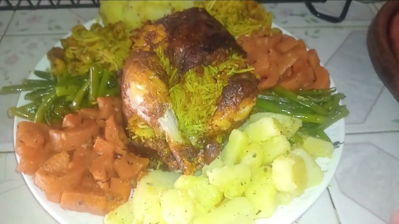 دجاجة معمرة ومحمرة في فرن 🍗سهلة واقتصادية وبنينة بزاف 😋😍
