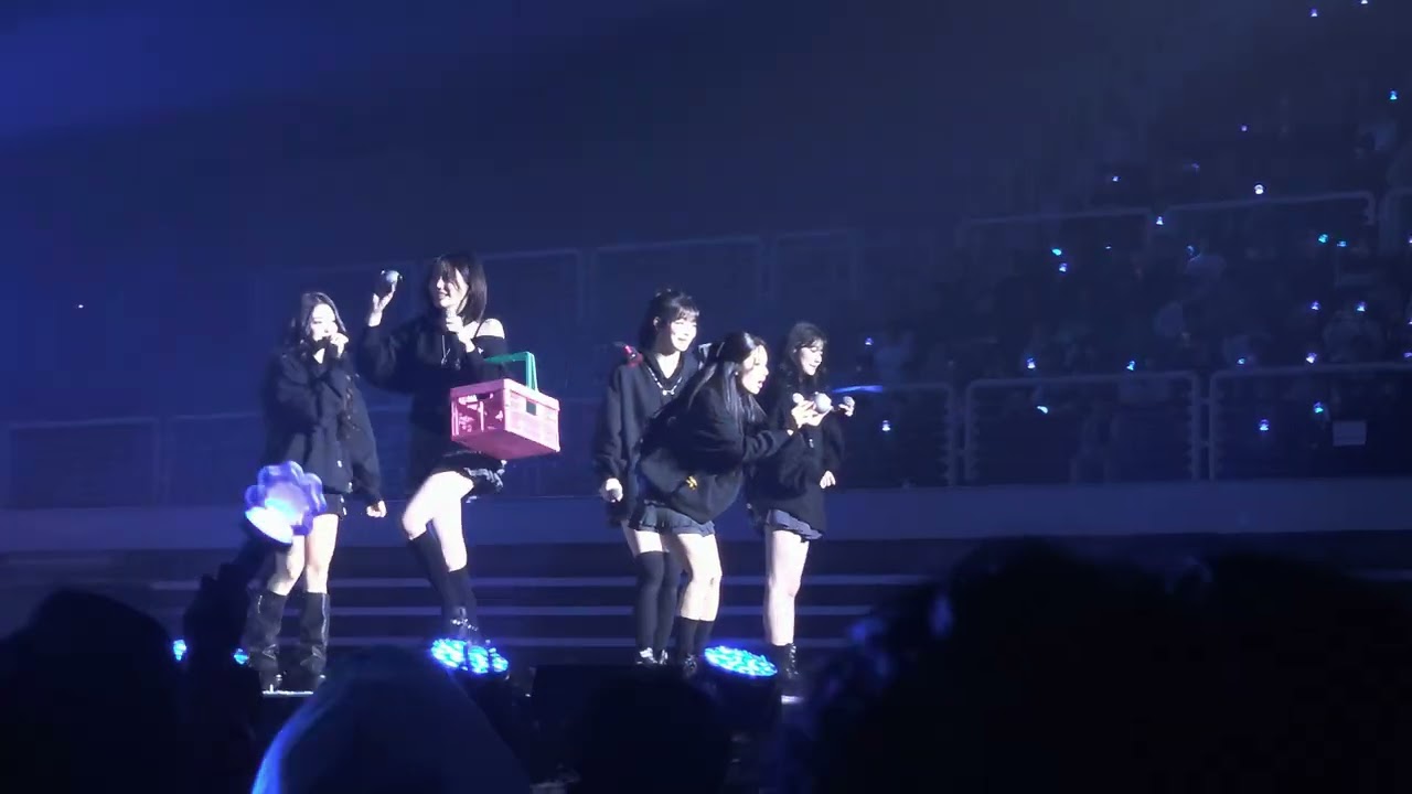 260131 눈맞춤 + Merry Go Round