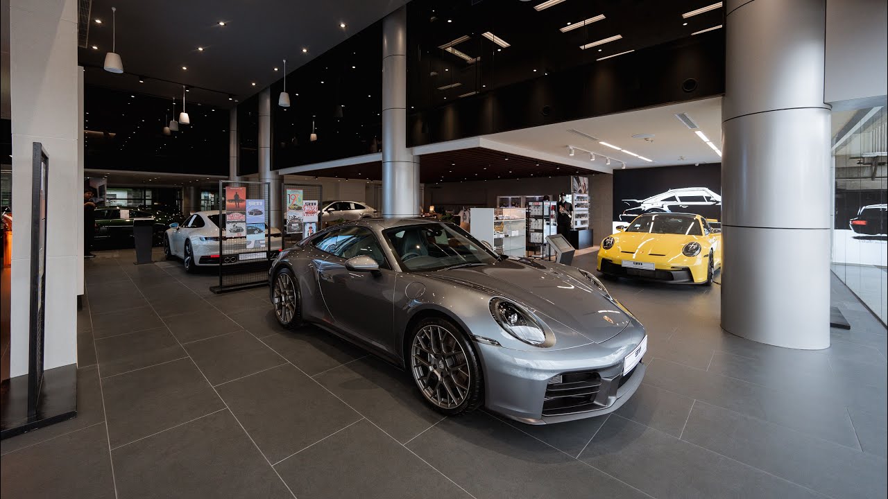 AAS Showcase “A Month of Porsche Dreams”